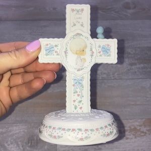 Precious Moments Porcelain Cross- Jesus loves me